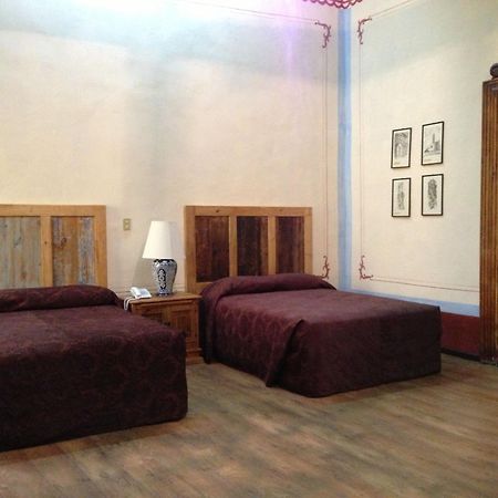 Hotel Casa De La Palma Travel ปวยบลา ภายนอก รูปภาพ
