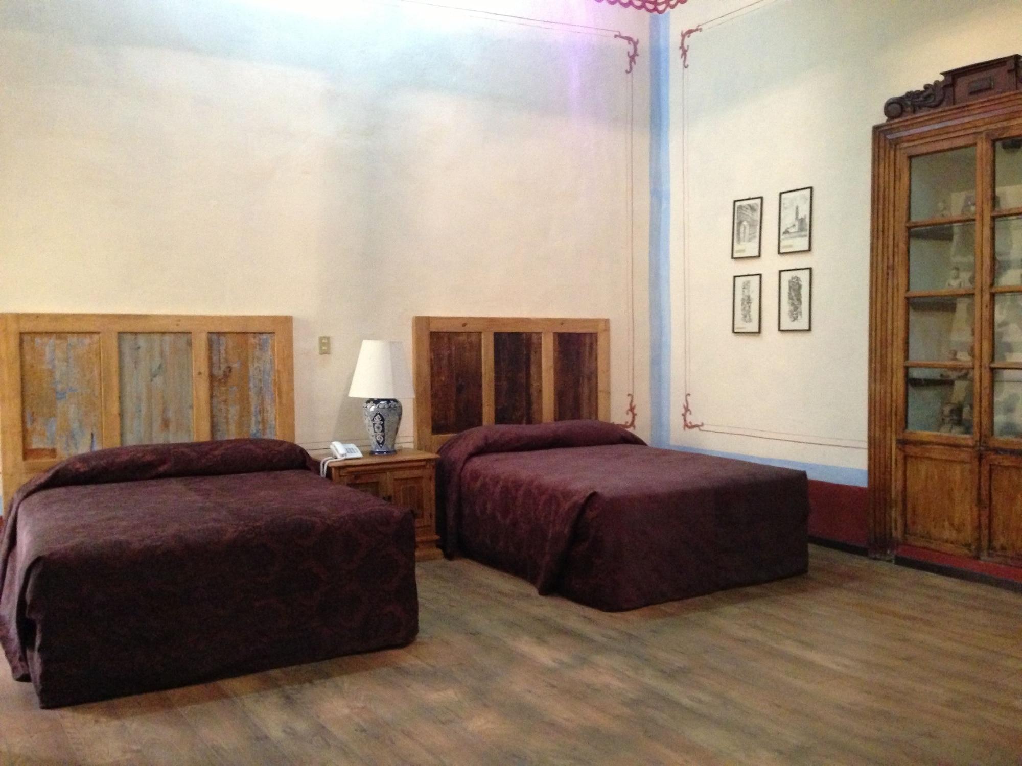 Hotel Casa De La Palma Travel ปวยบลา ภายนอก รูปภาพ