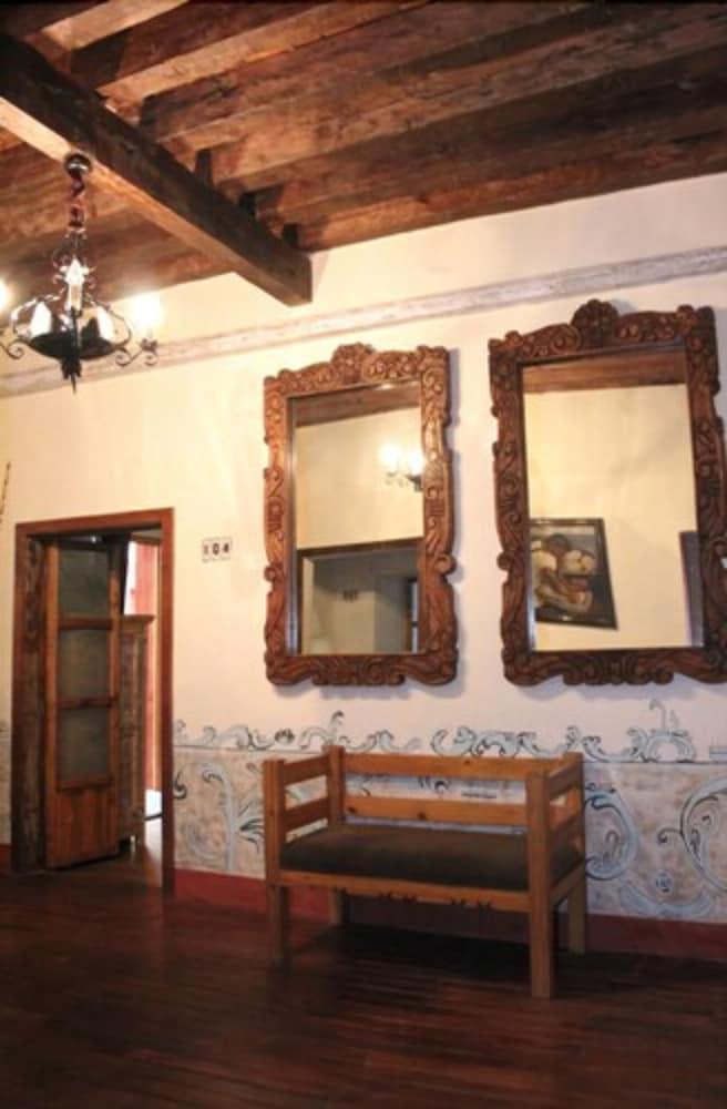 Hotel Casa De La Palma Travel ปวยบลา ภายนอก รูปภาพ