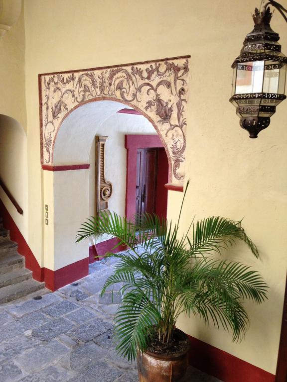 Hotel Casa De La Palma Travel ปวยบลา ภายนอก รูปภาพ